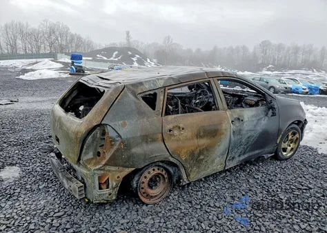 2010 Pontiac Vibe z USA, uszkodzony, nr VIN 5Y2SL6E82AZ403881